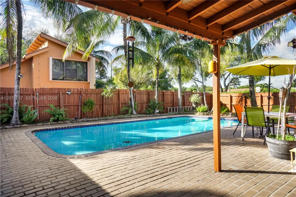 6191 NW 31st Way #- Fort Lauderdale, FL 33309