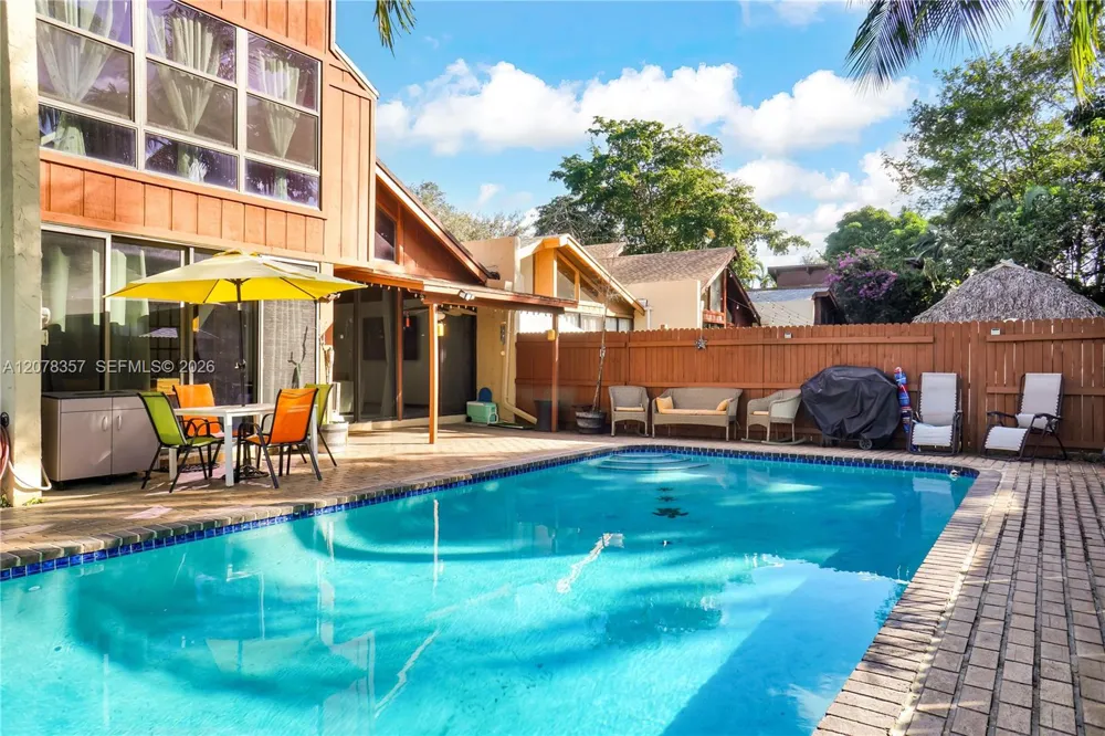 6191 NW 31st Way #- Fort Lauderdale, FL 33309