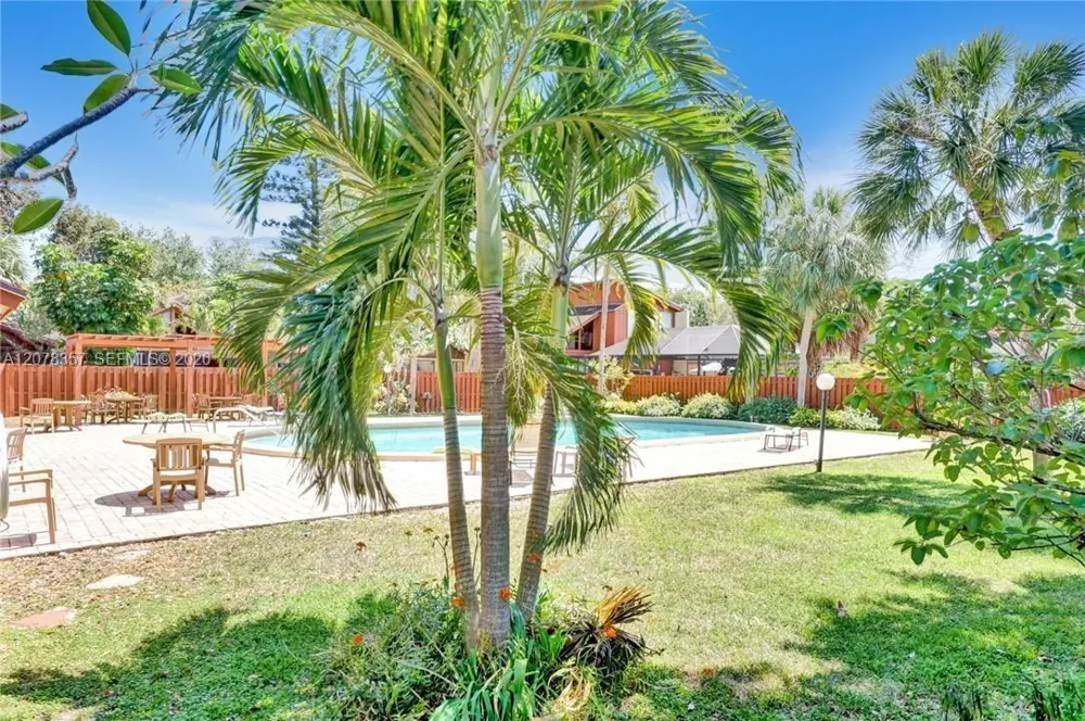 6191 NW 31st Way #- Fort Lauderdale, FL 33309
