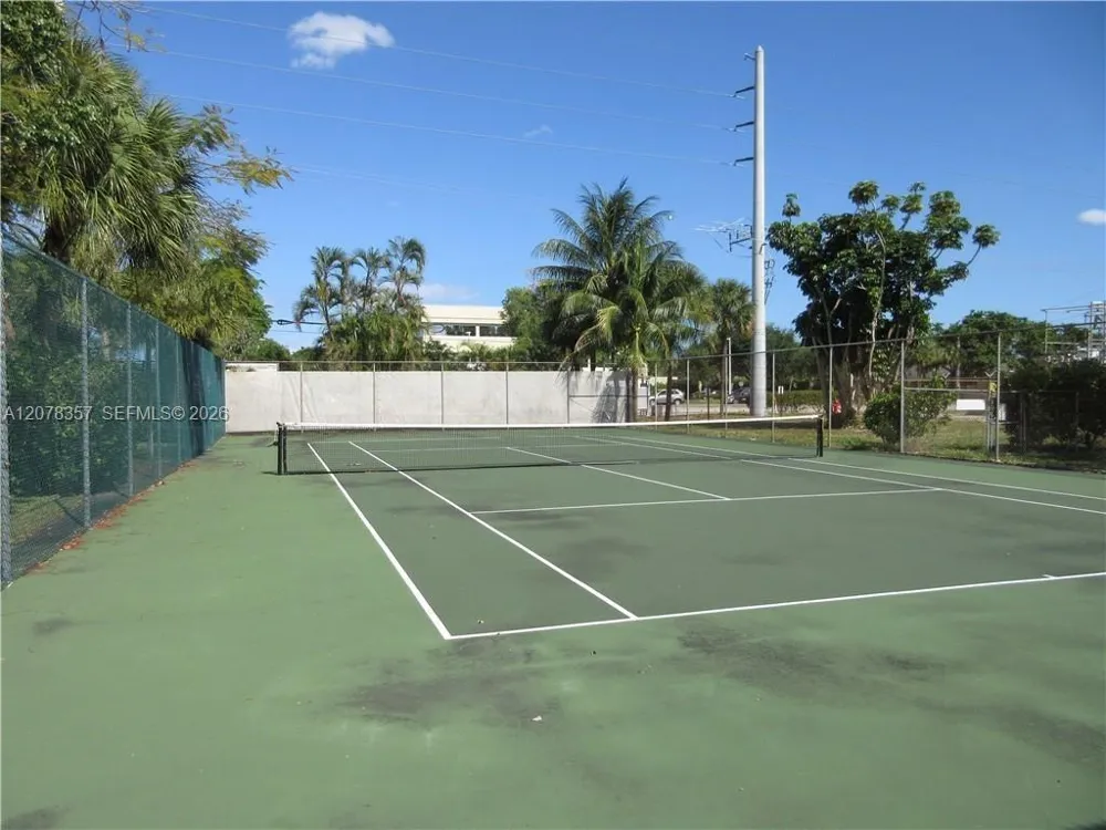 6191 NW 31st Way #- Fort Lauderdale, FL 33309