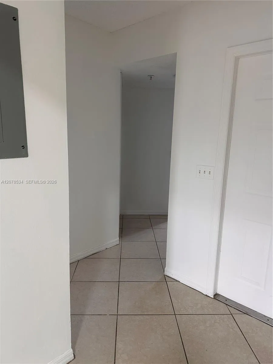 9640 NW 2nd St #5-306 Pembroke Pines, FL 33024