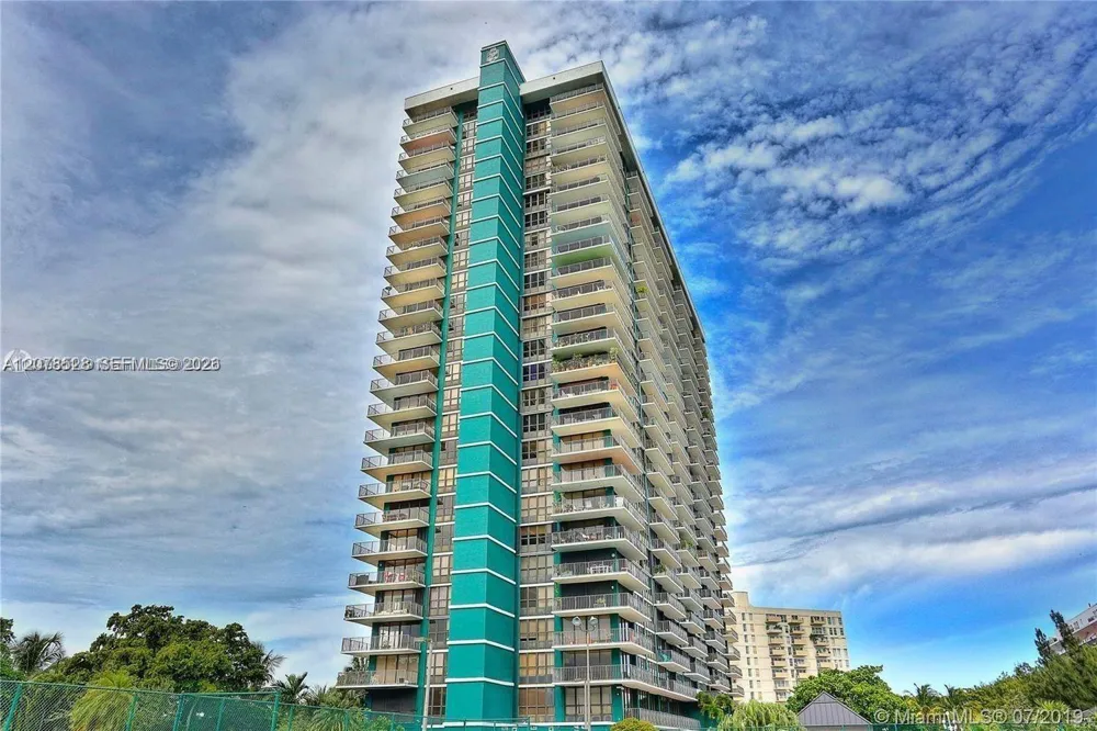 780 NE 69th St #1507 Miami, FL 33138