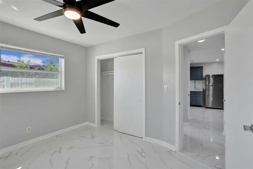 260 NE 41st Street Oakland Park, FL 33334