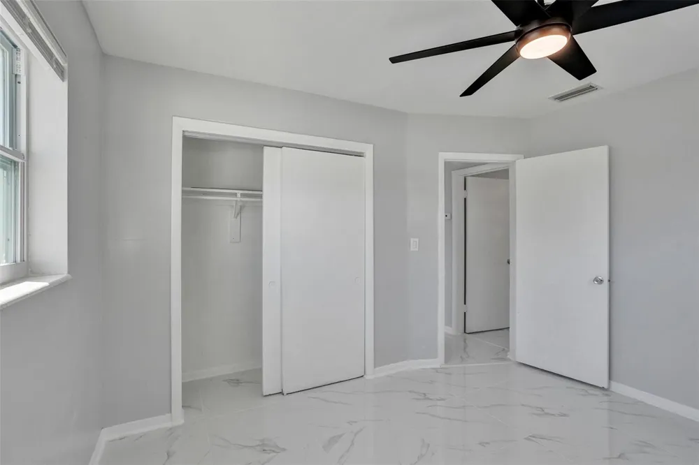 260 NE 41st Street Oakland Park, FL 33334