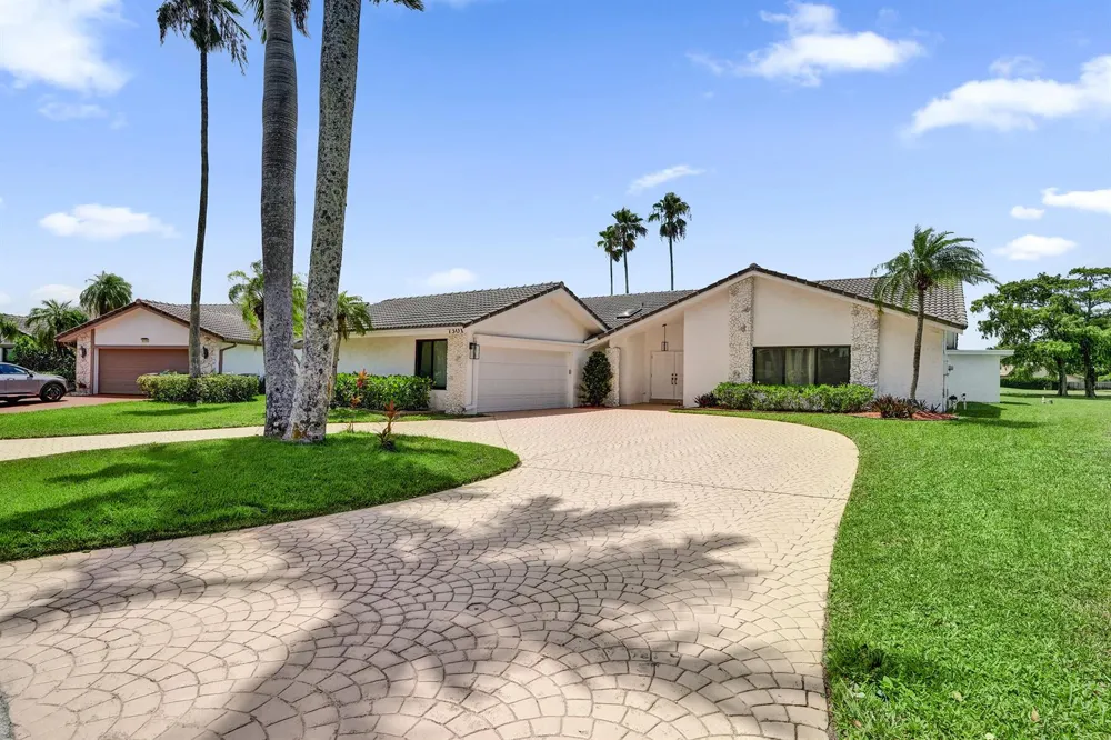 7301 NW 83rd Way Tamarac, FL 33321