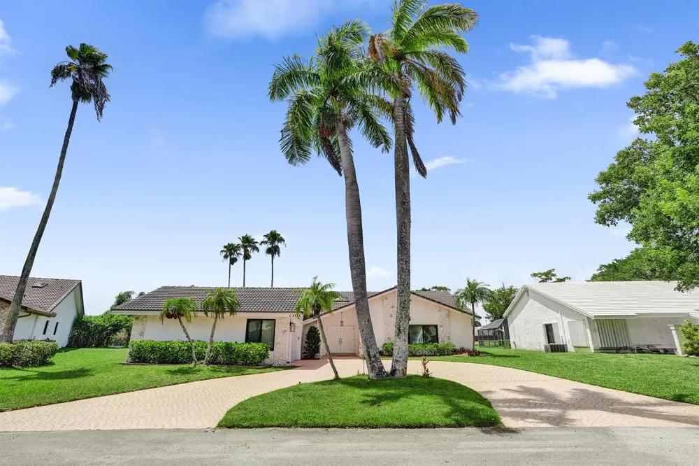 7301 NW 83rd Way Tamarac, FL 33321