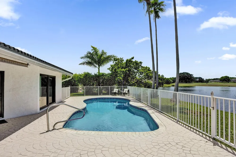7301 NW 83rd Way Tamarac, FL 33321