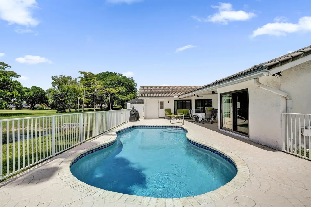 7301 NW 83rd Way Tamarac, FL 33321