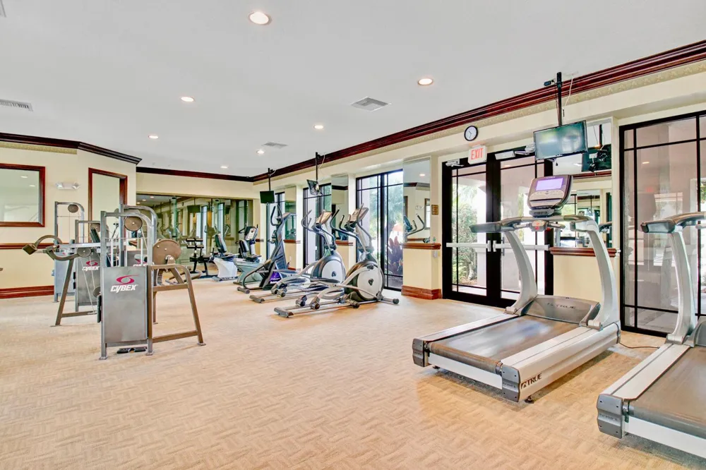 2801 SARENTO PLACE #304 Palm Beach Gardens, FL 33410