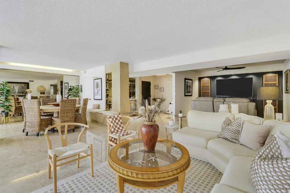 1155 Hillsboro Mile #403 Hillsboro Beach, FL 33062