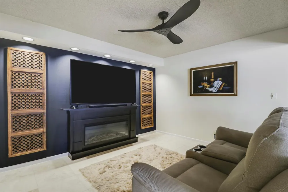 1155 Hillsboro Mile #403 Hillsboro Beach, FL 33062