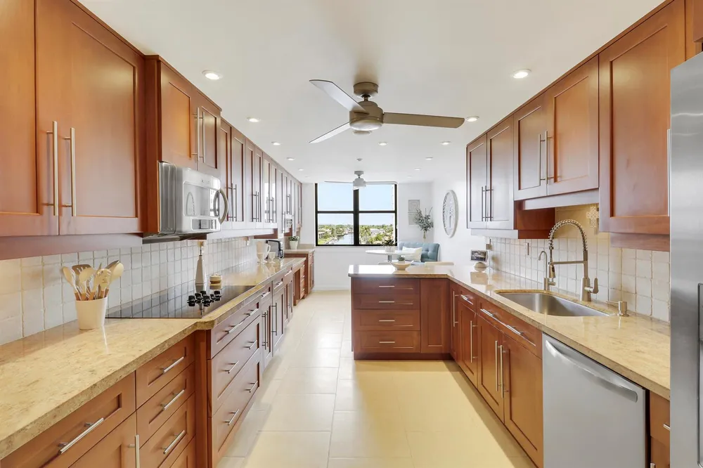 1155 Hillsboro Mile #403 Hillsboro Beach, FL 33062