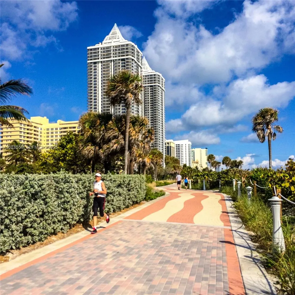 3605 Indian Creek Dr #203 Miami Beach, FL 33140