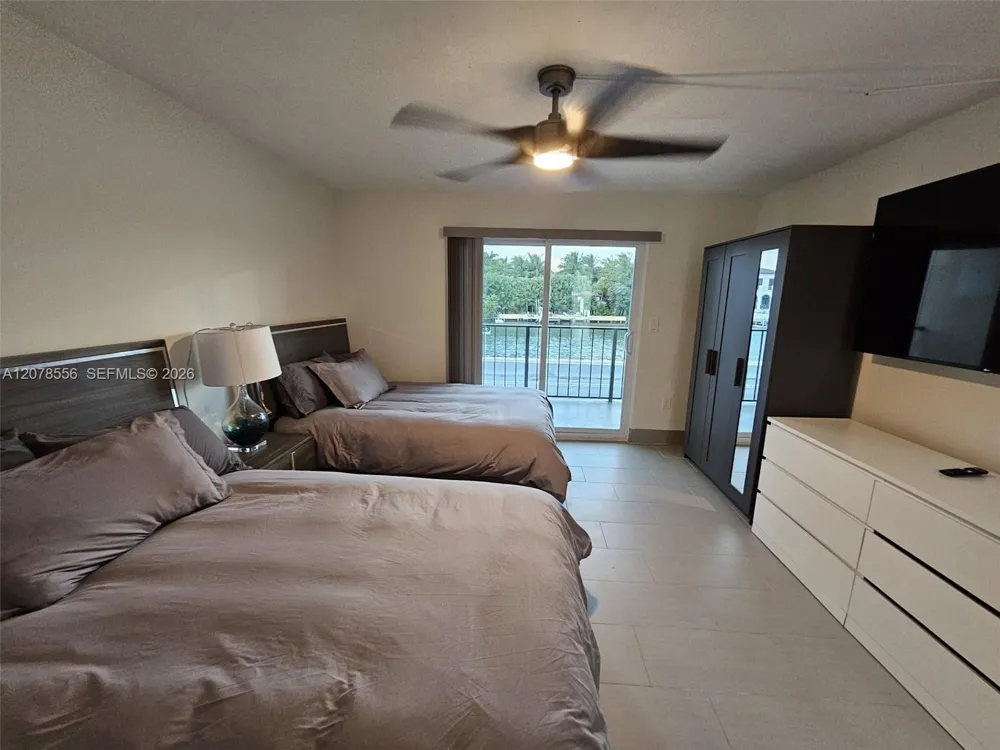 3605 Indian Creek Dr #203 Miami Beach, FL 33140