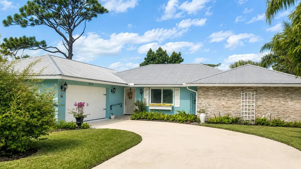 18334 SE Tee Lane Tequesta, FL 33469