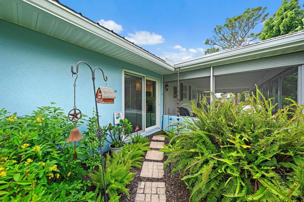 18334 SE Tee Lane Tequesta, FL 33469