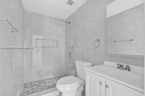 655 SW 5th St Homestead, FL 33030
