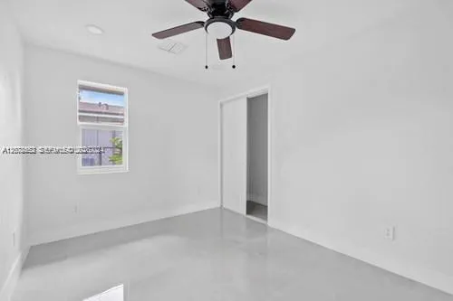 655 SW 5th St Homestead, FL 33030