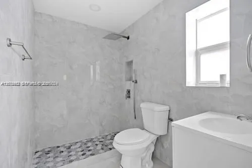 655 SW 5th St Homestead, FL 33030