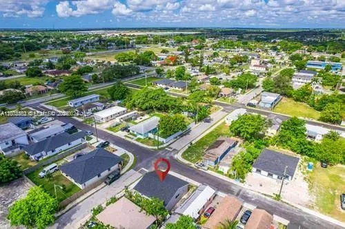 655 SW 5th St Homestead, FL 33030