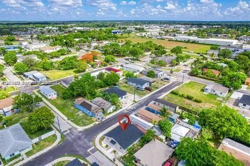 655 SW 5th St Homestead, FL 33030