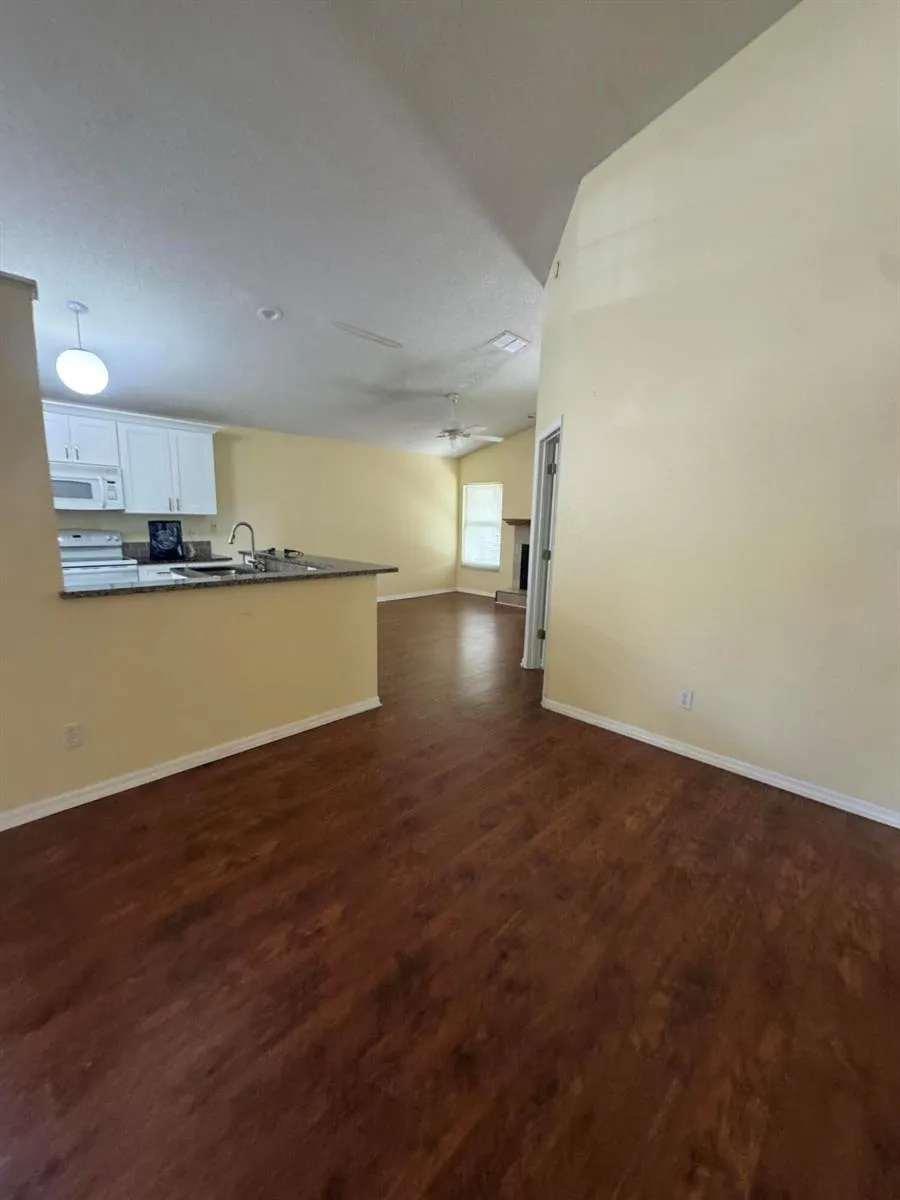 12804 MARIBOU CIRCLE Orlando, FL 32828