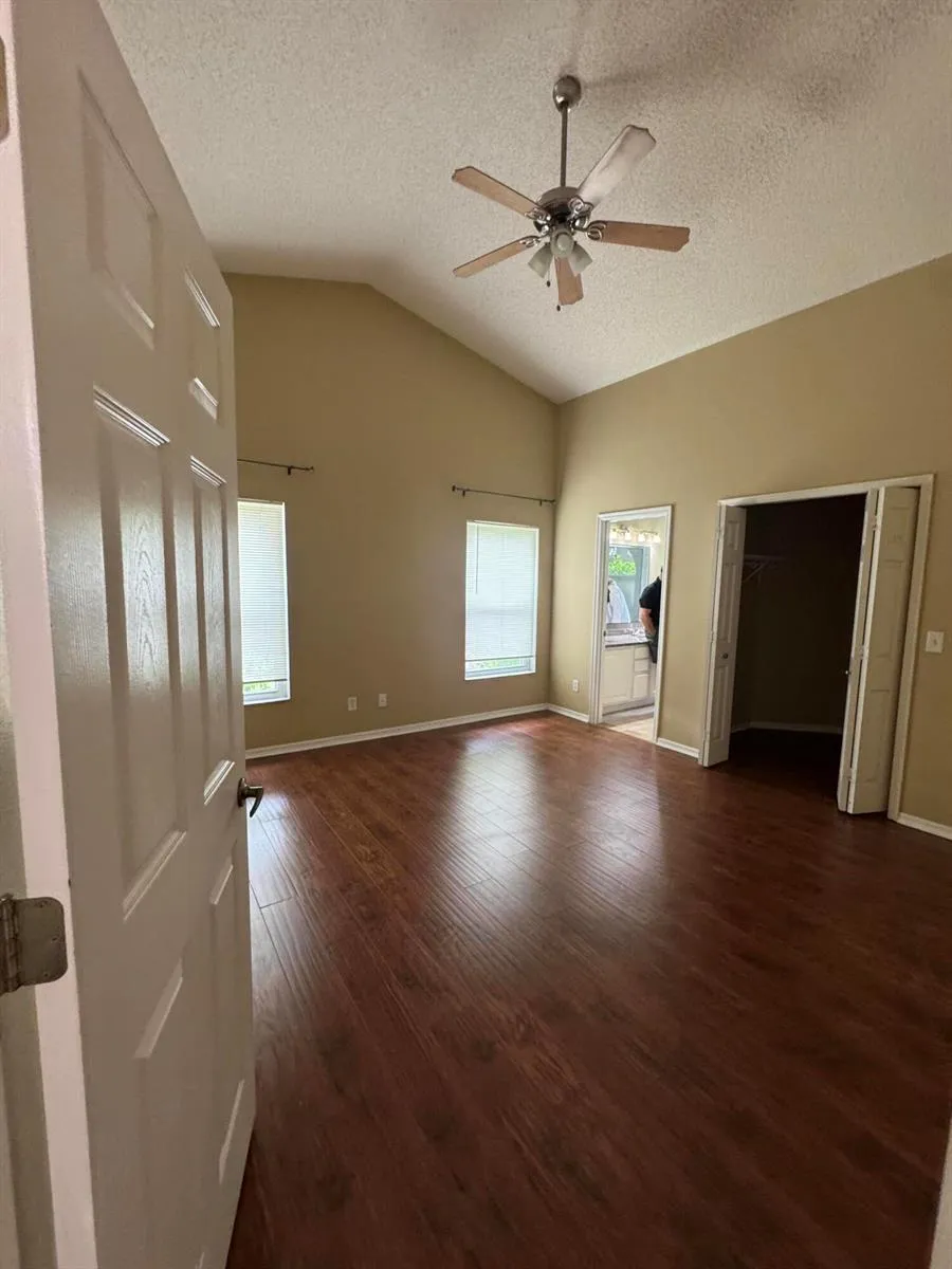 12804 MARIBOU CIRCLE Orlando, FL 32828
