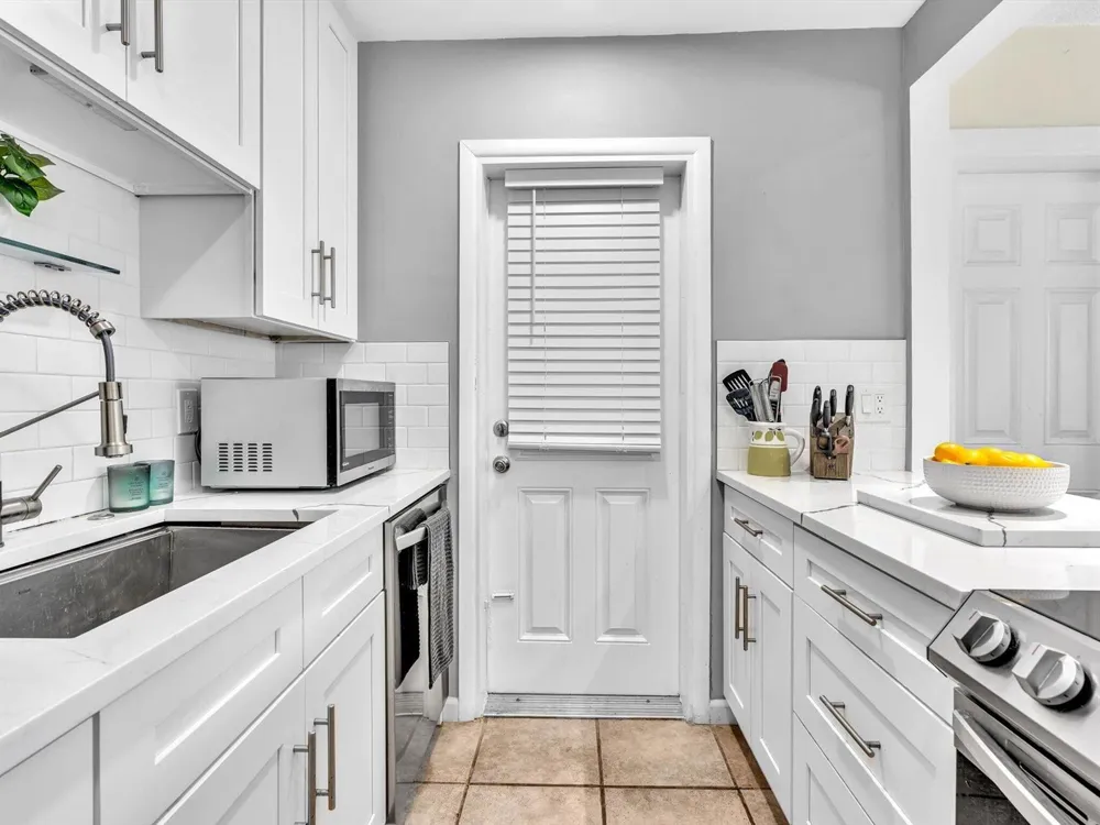 90 NE 19th Avenue #10 Deerfield Beach, FL 33441