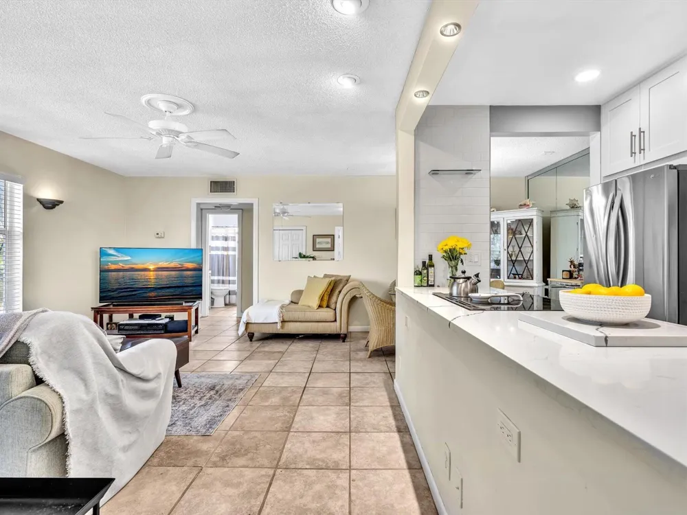 90 NE 19th Avenue #10 Deerfield Beach, FL 33441
