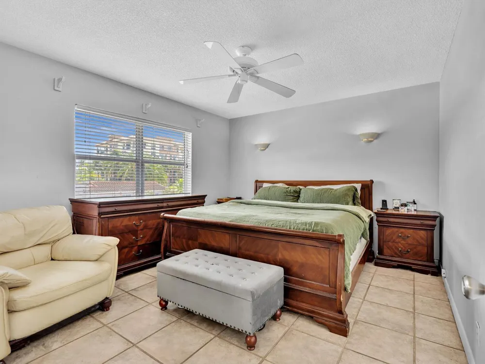90 NE 19th Avenue #10 Deerfield Beach, FL 33441