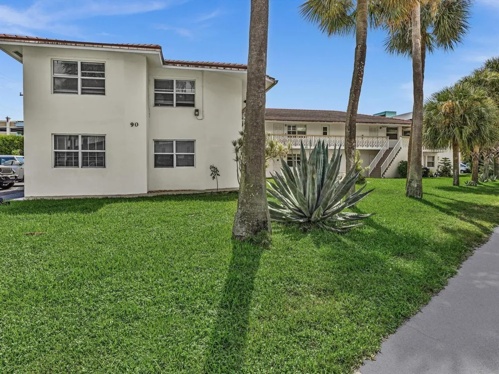 90 NE 19th Avenue #10 Deerfield Beach, FL 33441