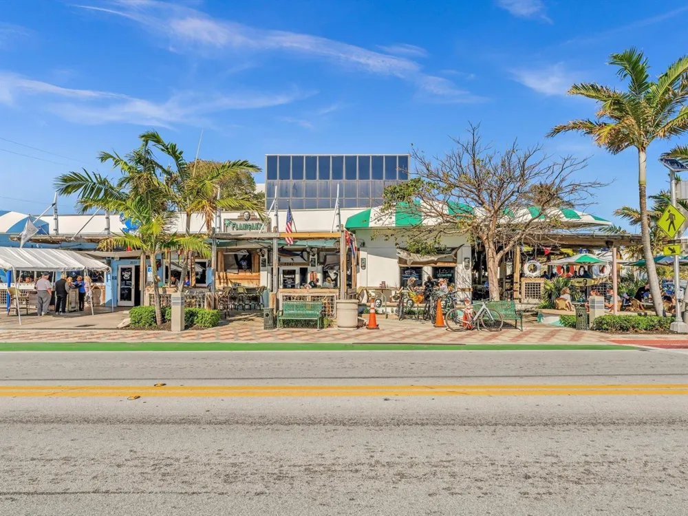 90 NE 19th Avenue #10 Deerfield Beach, FL 33441