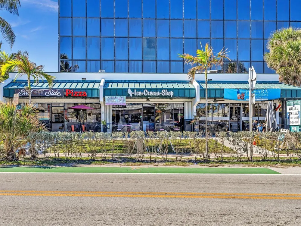 90 NE 19th Avenue #10 Deerfield Beach, FL 33441