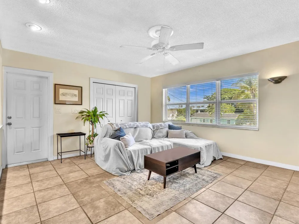 90 NE 19th Avenue #10 Deerfield Beach, FL 33441