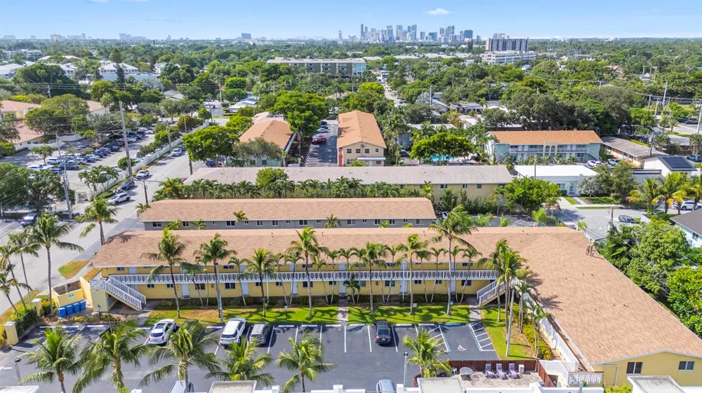 2655 NE 8th Avenue #106 Wilton Manors, FL 33334