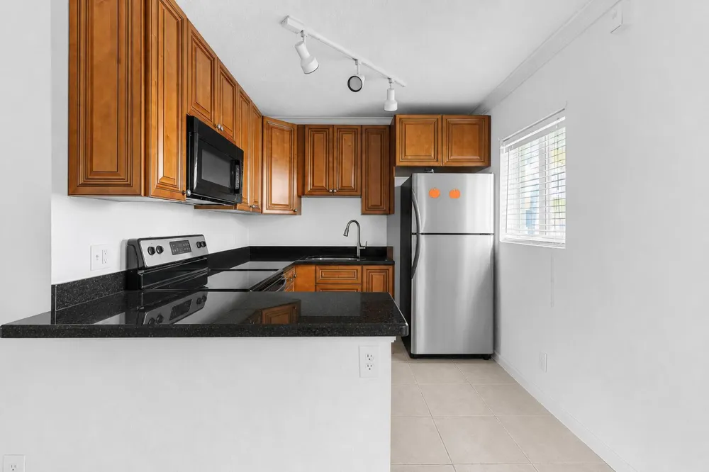 2655 NE 8th Avenue #106 Wilton Manors, FL 33334