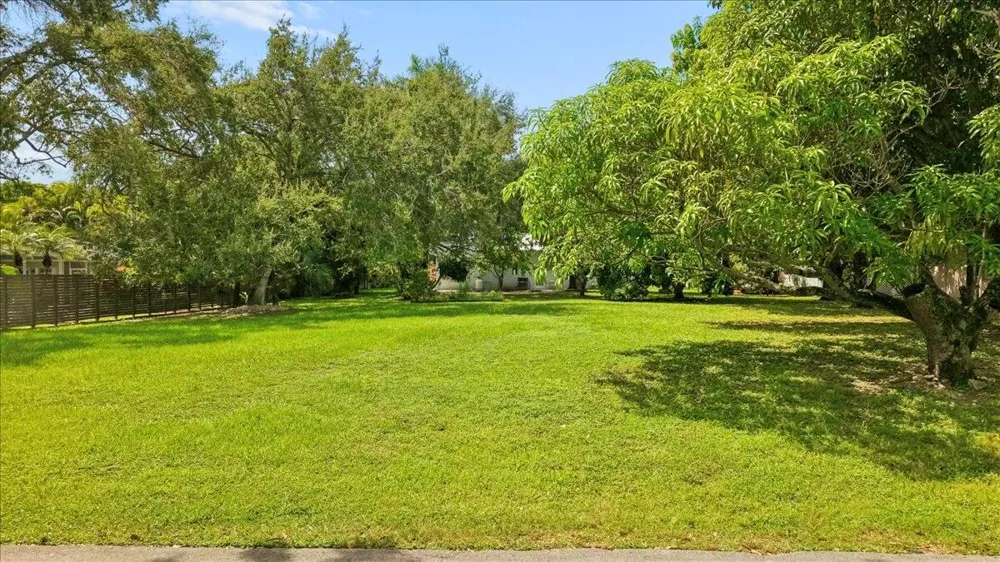 7940 SW 166TH STREET Palmetto Bay, FL 33157