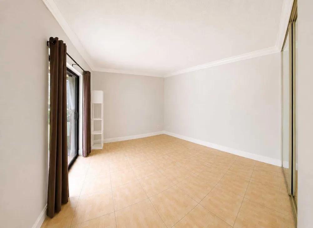 219 LAKE ARBOR DRIVE #219 Palm Springs, FL 33461