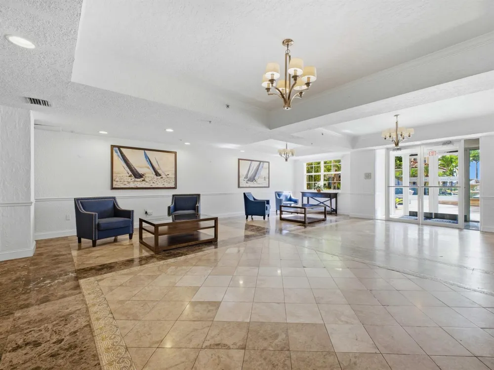 1801 Flagler Drive #419 West Palm Beach, FL 33407