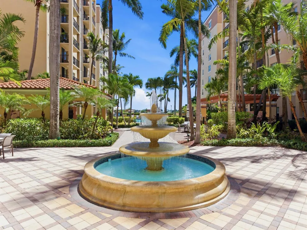 1801 Flagler Drive #419 West Palm Beach, FL 33407