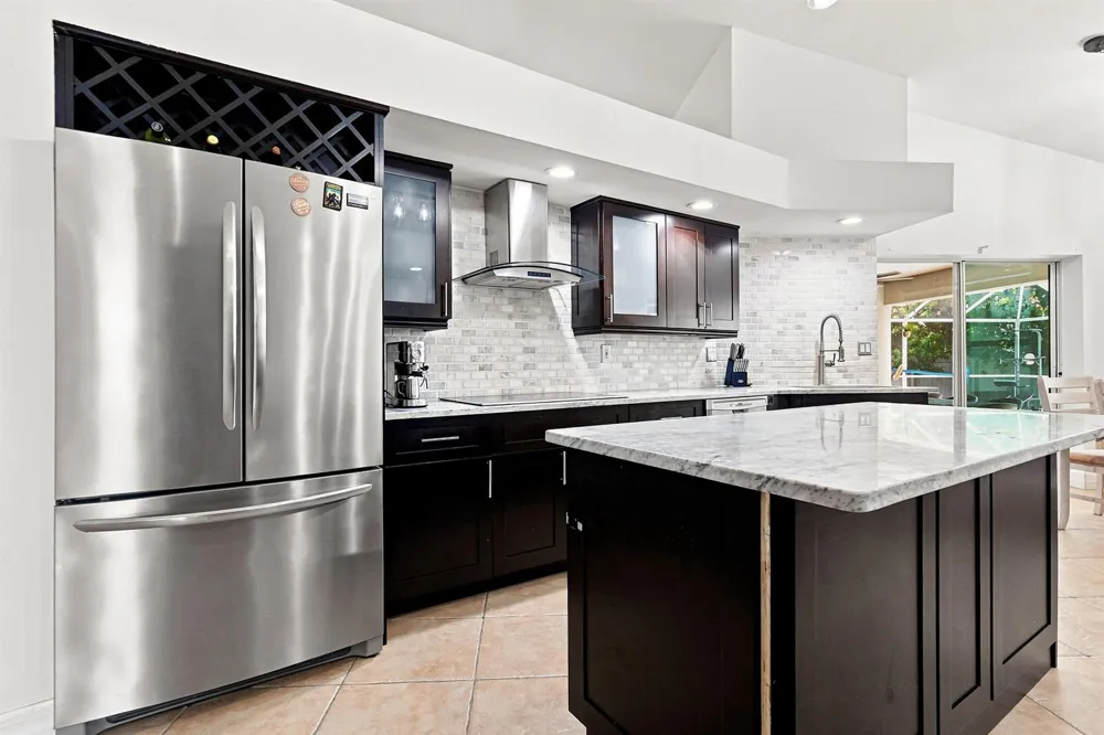 680 MANHATTAN STREET E Lehigh Acres, FL 33974