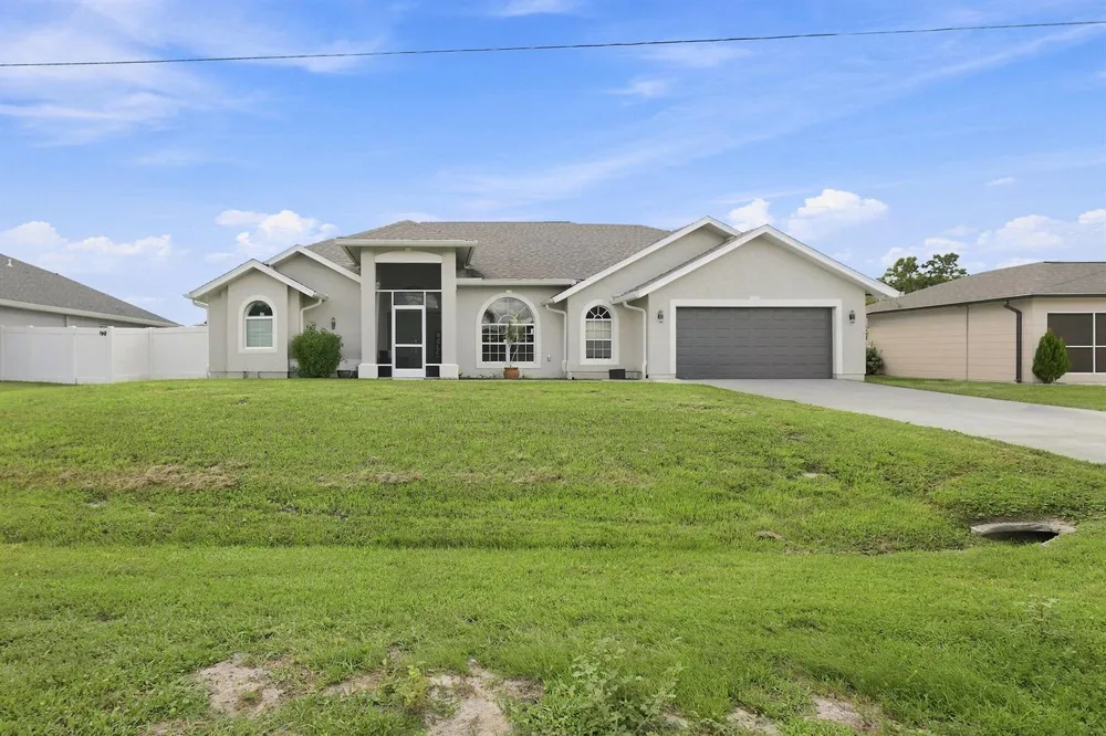 680 MANHATTAN STREET E Lehigh Acres, FL 33974