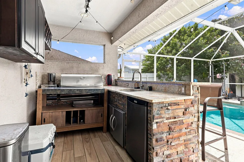 680 MANHATTAN STREET E Lehigh Acres, FL 33974
