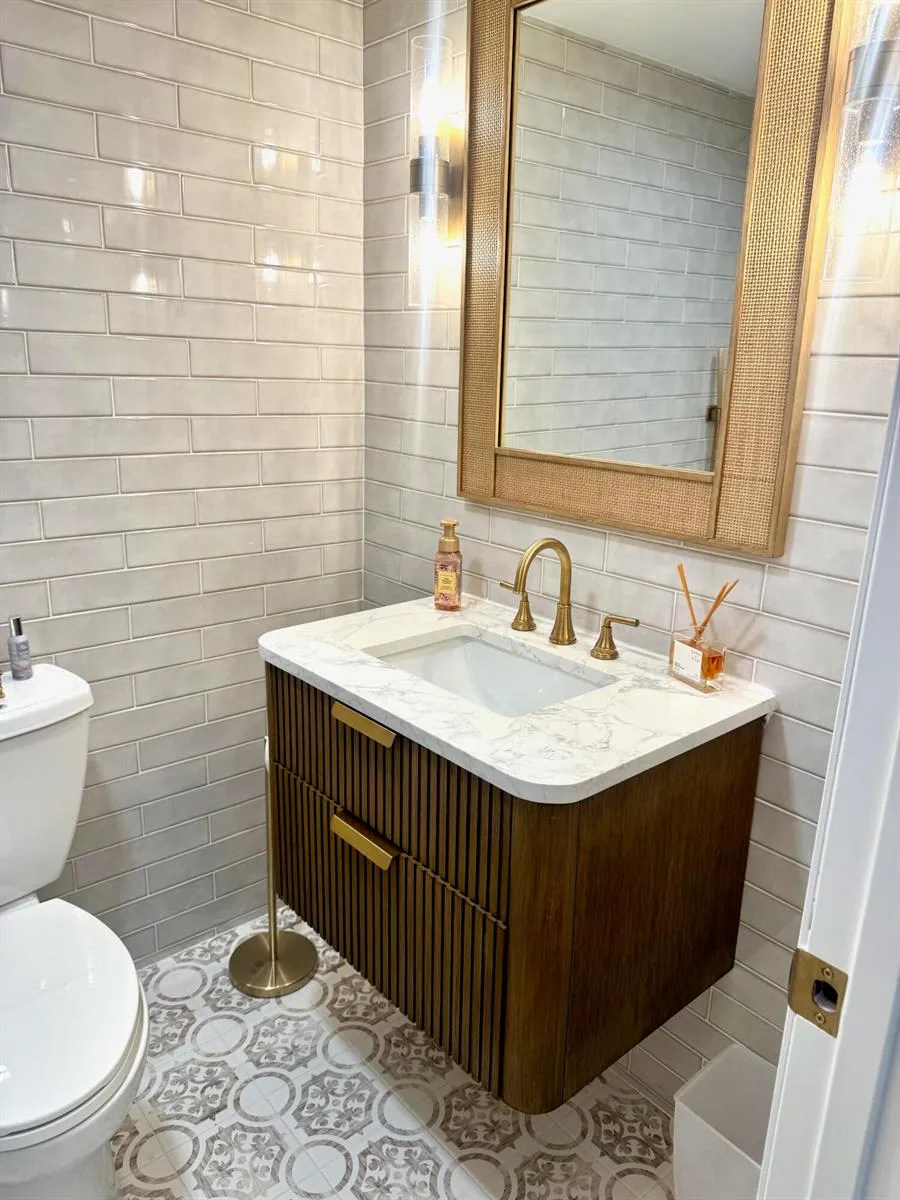2355 NE OCEAN BLVD BOULEVARD #1-22B Hutchinson Island, FL 34957