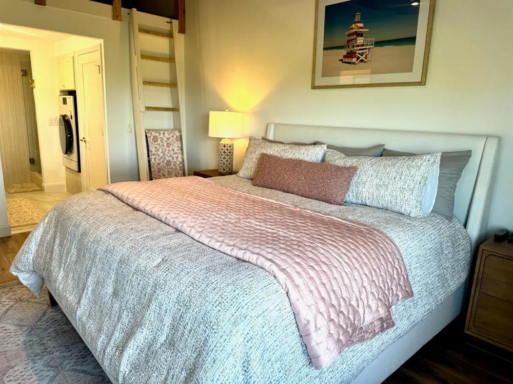 2355 NE OCEAN BLVD BOULEVARD #1-22B Hutchinson Island, FL 34957