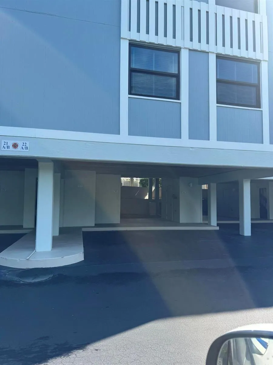 2355 NE OCEAN BLVD BOULEVARD #1-22B Hutchinson Island, FL 34957