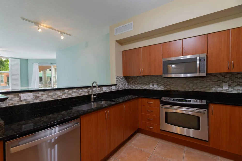 804 E Windward Way #211 Lantana, FL 33462