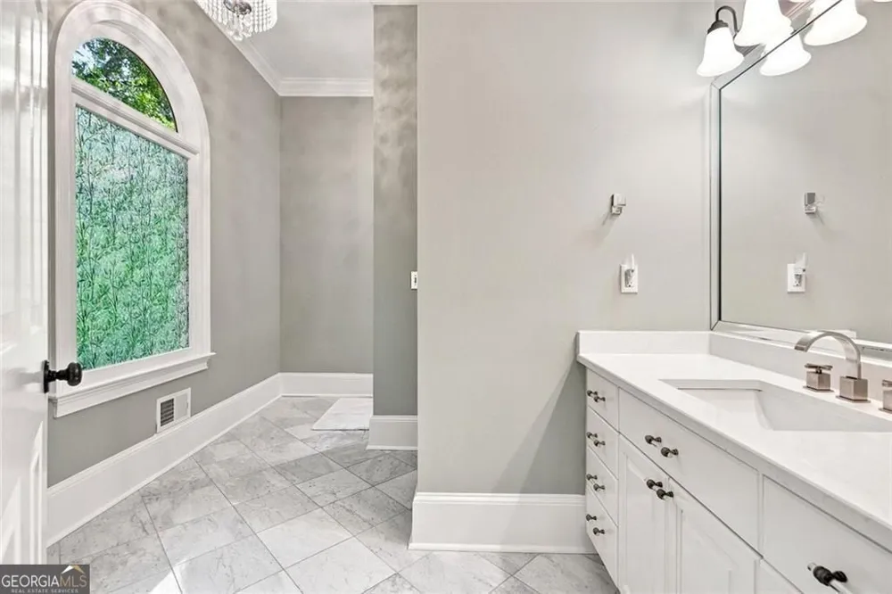 7560 Bridgegate CT Sandy Springs, GA 30350
