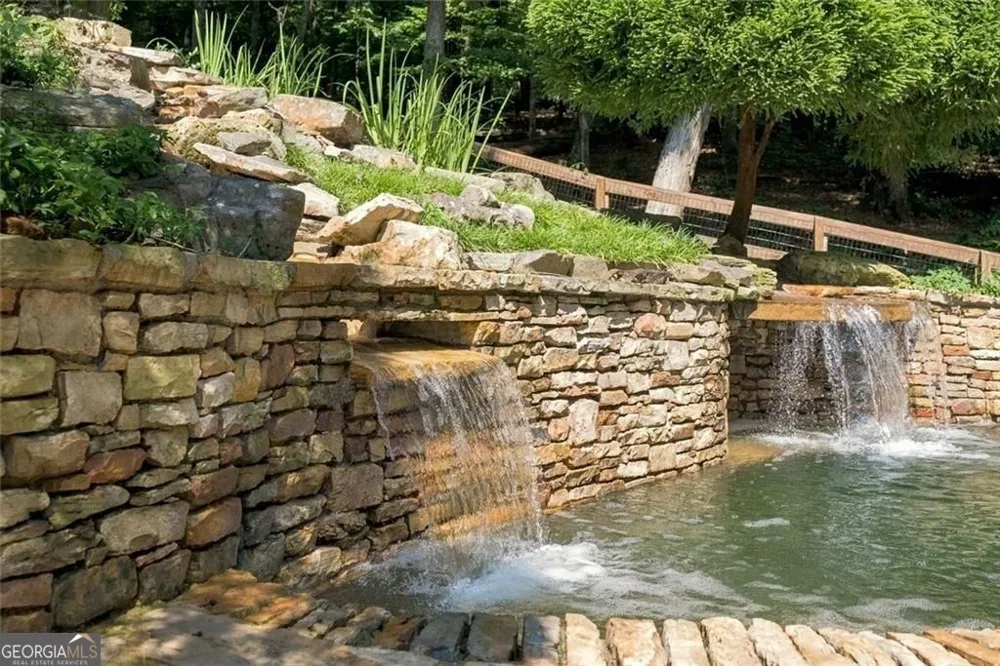 7560 Bridgegate CT Sandy Springs, GA 30350