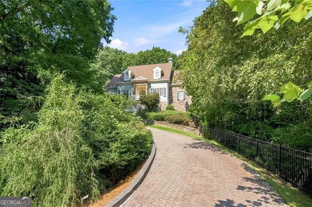 7560 Bridgegate CT Sandy Springs, GA 30350